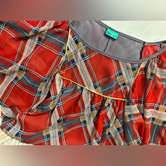Freeway Women’s Plaid Sheer Blouse Red Gray Tie Sleeve Scoop Neck Size M USA - Picture 9 of 10